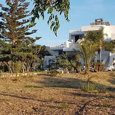 Eftihia Apartahotel Cos