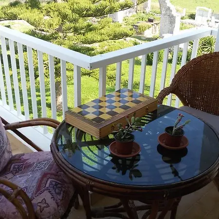 Apartahotel Eftihia 2*