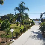 Eftihia Aparthotel 2*