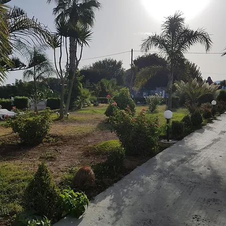 Eftihia Aparthotel 2*