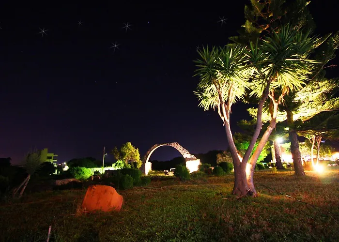 מלון דירות Eftihia 2*